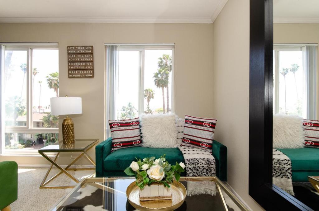 Апартаменты Gucci Mickey And Maxico Lofts Free Parking And Wifi Лос-Анджелес Экстерьер фото